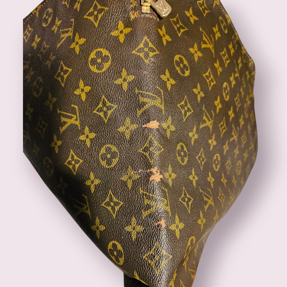 Louis Vuitton Monogram Poche - Picture 5 of 8